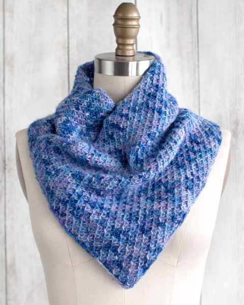 Racimo Cowl Free Knitting Pattern