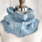 Zigzag Cable Cowl Free Knitting Pattern