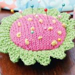 Flower pin cushion free knitting pattern