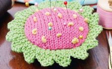 Flower pin cushion free knitting pattern