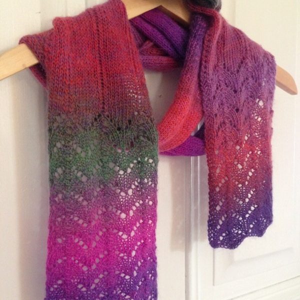 Deco scarf free lace knitting pattern