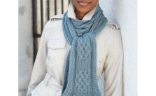 Patons Scarf with Interesting Cable