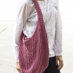 Free knit sunseeker shouder bag