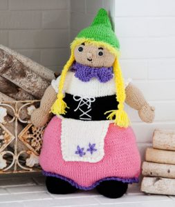 Gnora the Gnome Free Toy Knitting Pattern