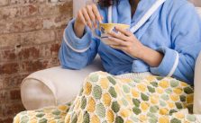 Honeycomb Throw Free Intermediate Knitting Pattern