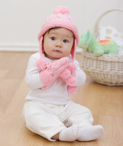 Knit Baby Set Cap and Mitts