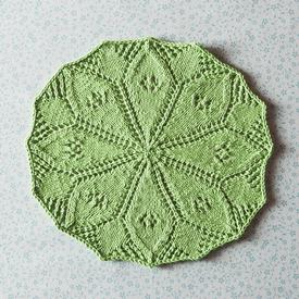 Lydia’s Lily Pad free doily knitting pattern