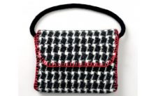 Patons Felted Houndstooth Bag Free Knitting Pattern