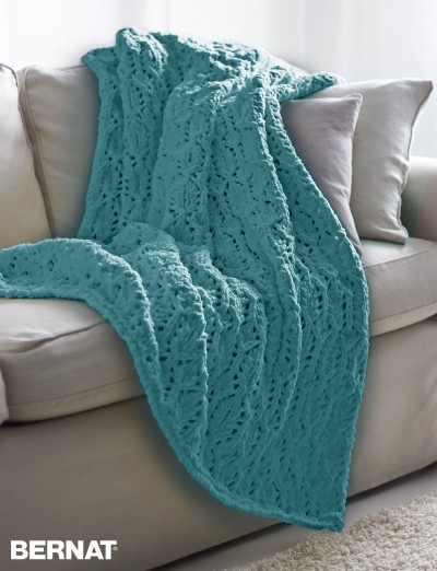 seaside-lace-blanket-free-knitting-pattern-blue