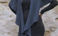 Striped shawl in garter stitch