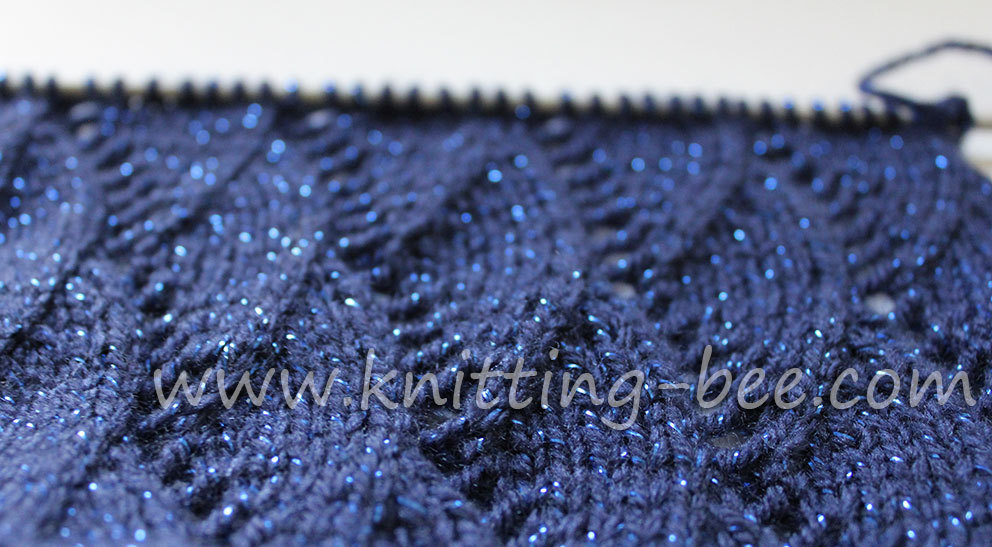 Vertical Waves Free Knitting Stitch by Knitting Bee https://www.knitting-bee.com/