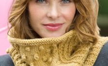 Bobbled Cowl Free Knitting Pattern