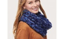 Cable Cowl Free Intermediate Women’s Knit Pattern