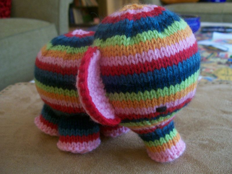 Elefante free knitting pattern