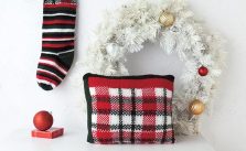 Holiday Plaidish Duo Free Knitting Pattern