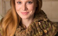 Ups-and-Down Cowl Free Cable Knitting Pattern