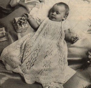 free-vintage-baby-christening-gown-knitting-pattern