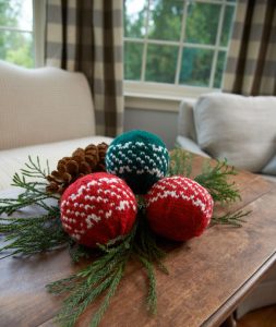 Nordic Holiday Balls Free Knit Pattern
