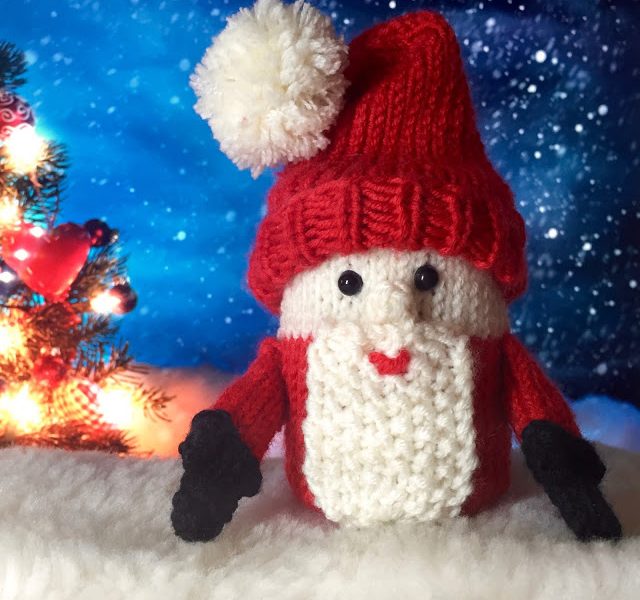 Secret Surprise Santa Free Knitting Pattern