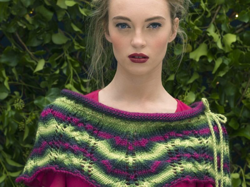 The Holy & The Ivy Free Lace Cowl Knitting Pattern