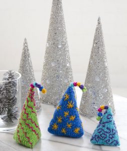 knitted tree pattern