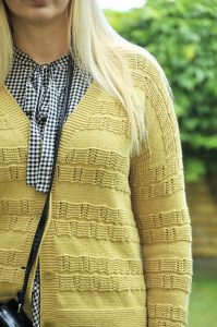 free woman's cardigan knitting pattern