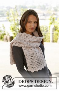 Soft Magnolia lace Scarf Knitting Pattern Free