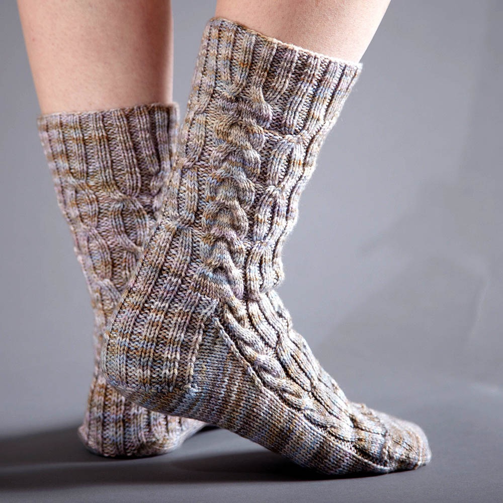 Sprouting Free Cabled Socks Knitting Pattern