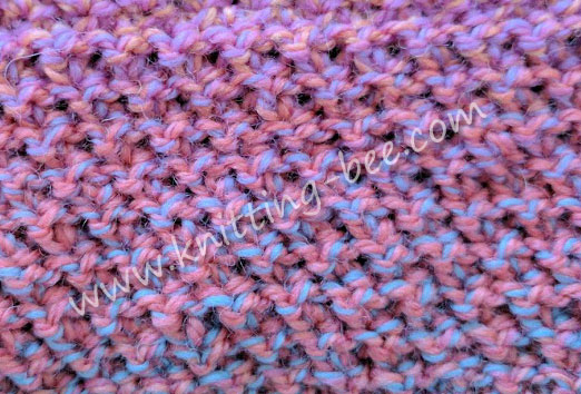 Rosette Stitch - Free Knitting Stitch 2017 by Knitting Bee https://www.knitting-bee.com/