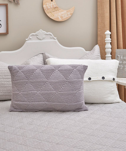 Textured Triangle Pillows Free Knitting Pattern