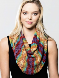 Premier Triangular Scarf Free Knitting Pattern Download. Free scarf knit pattern. Women's free knitting patterns.