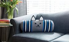 Lily Sugar ‘n Cream Knit Kitty Bolster