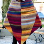 Rhombus Lamina Free Cape Knitting Pattern