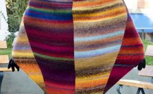 Rhombus Lamina Free Cape Knitting Pattern