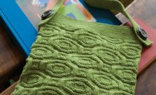 Skuld Textured Easy Shoulder Bag Free Knitting Pattern