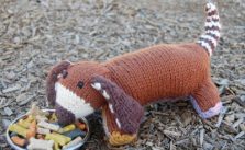 Stuffed Hound Free Dog Knitting Pattern
