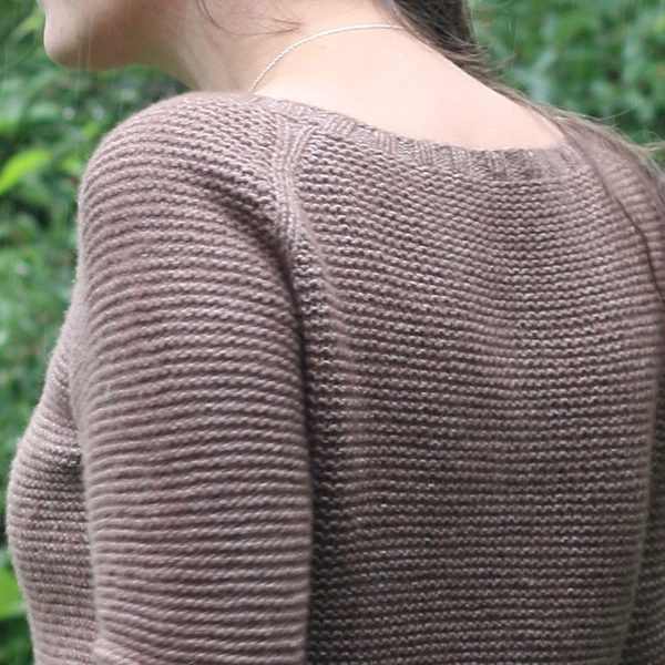 Sweetpea Women’s Garter Stitch Women’s Sweater Free Knitting Pattern