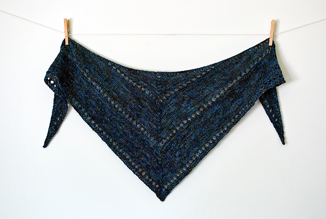 The Age of Brass and Steam Kerchief free shawl knitting pattern