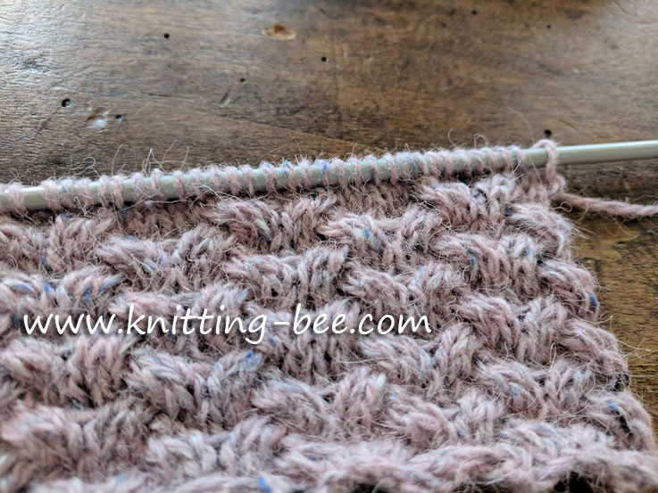 Weaved-Horseshoe-Cable-Knitting-Stitch-1 ⋆ Knitting Bee