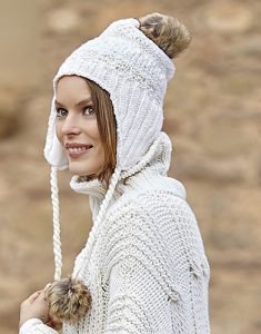 Woman's Cap Hat with Earflaps Free Knitting Pattern