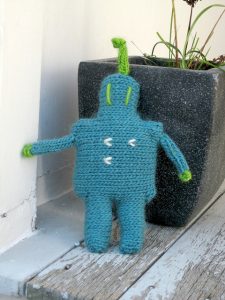 robotknitter's Proto Robo Free Knitting Pattern