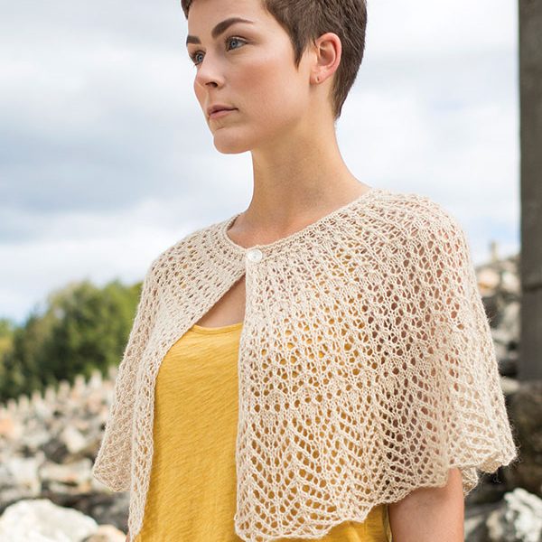 Hantsuki Lace Caplet Free Knitting Pattern