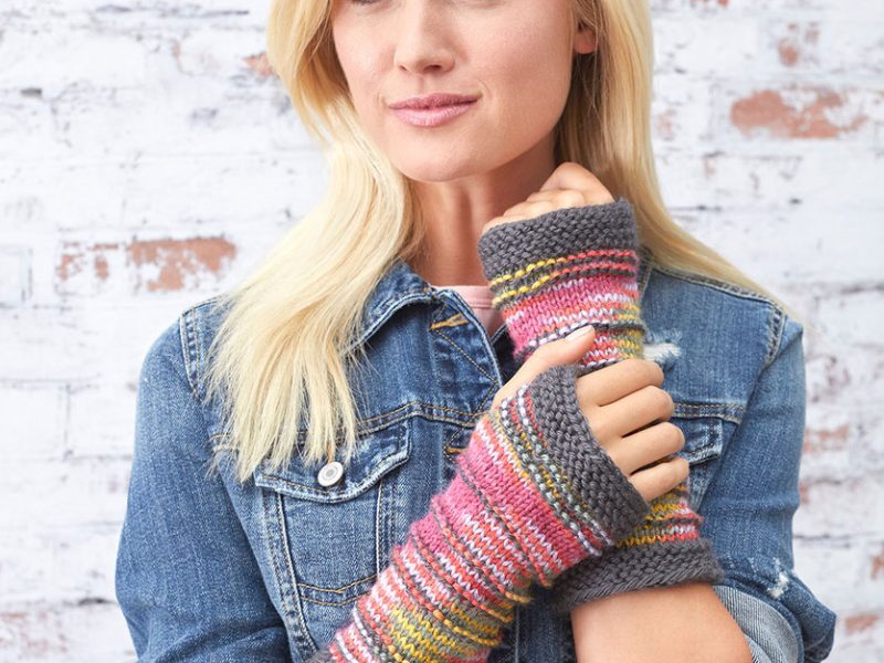 Ridge Mitts Free Knitting Pattern