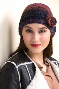 Woman’s Rosette Cloche Free Knitting Pattern