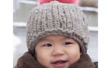 Bernat Big Stitch Baby Hat Free Knitting Pattern