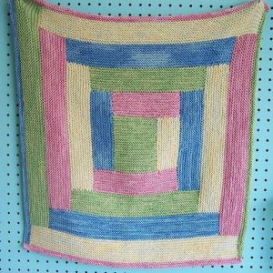 Free Four Colour Log Cabin Baby Blanket Pattern