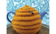 Patons Beehive Tea Cozy Free Knitting Pattern