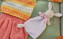 Pullover for Babies Free Knitting Pattern