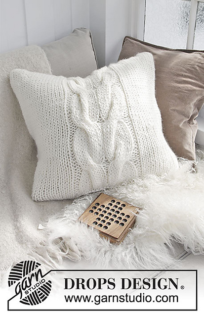 Cozy Weekend Pillow Free Knitting Pattern