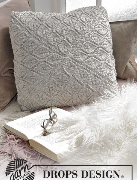 Don’t Leaf Me Behind Pillow Free Knitting Pattern